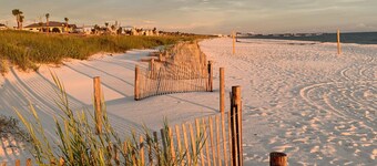 The Shipwreck Cottage is your beach vacation spot!