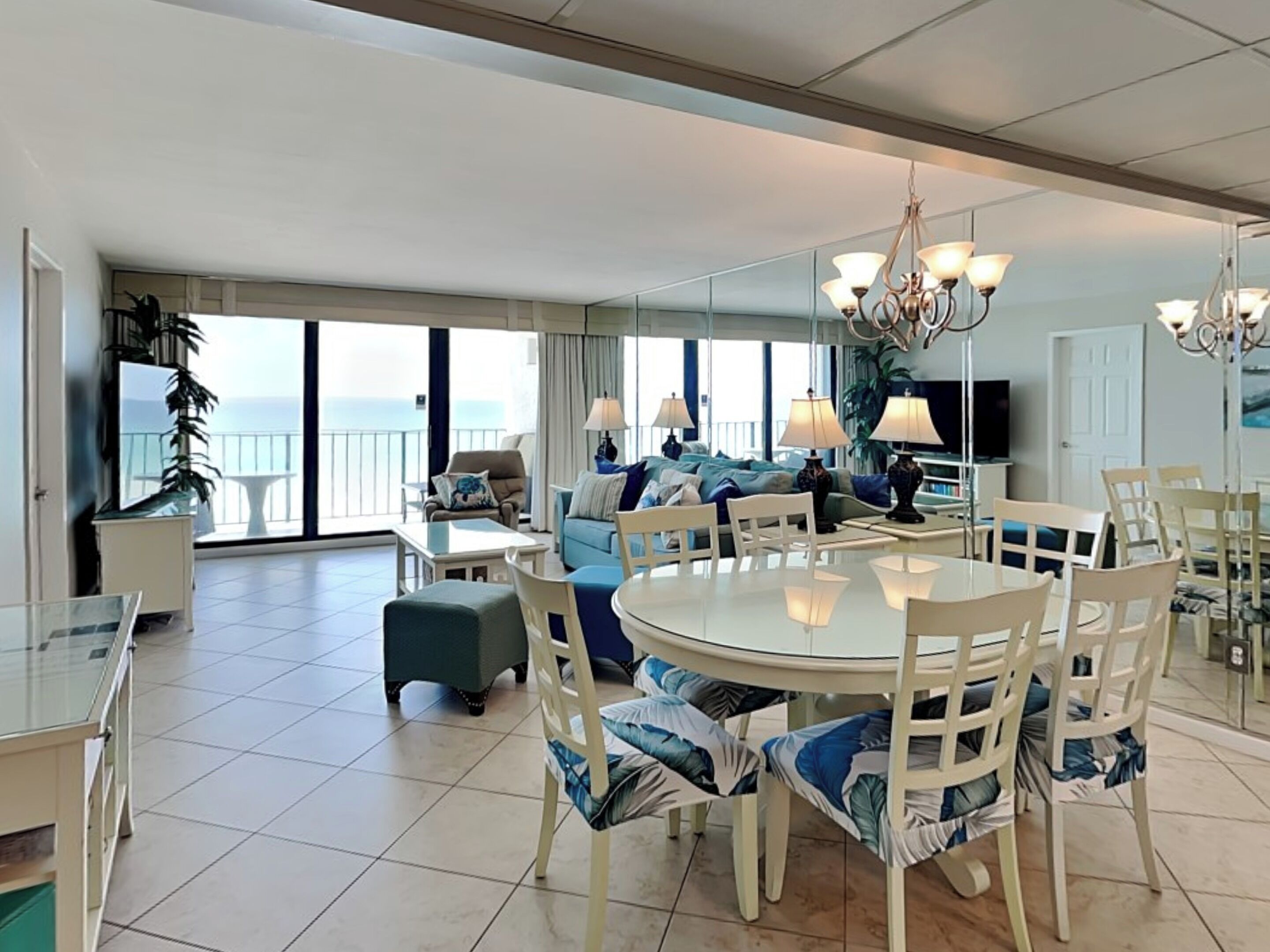 Condo (T3 603 - No Pets) | Tiện nghi, dịch vụ nơi lưu trú