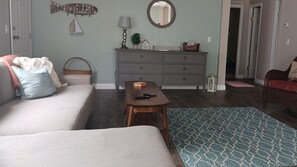 Smart TV, fireplace, books