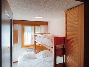 1 Schlafzimmer, Bügeleisen/Bügelbrett, Internetzugang, Bettwäsche