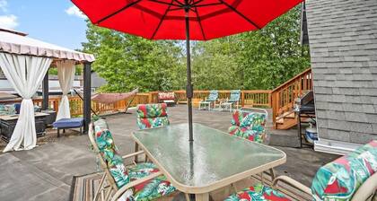 Edge of the inlet in Anchorage