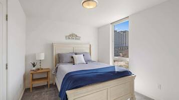 10 bedrooms, iron/ironing board, WiFi, bed sheets