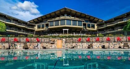 Spacious Condo in Schuss Village at Shanty Creek