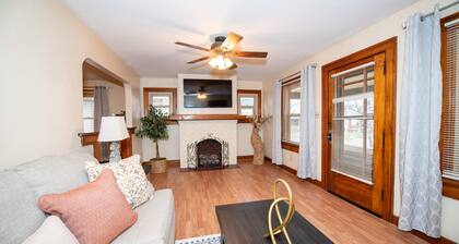 The Wright Bungalow: Near WSU/UD/WPAFB/MV Hospital