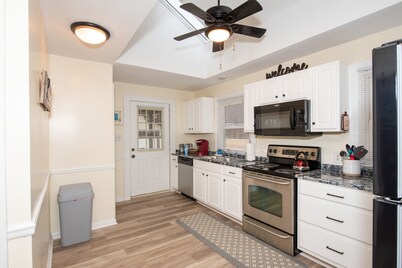 The Wright Bungalow: Near WSU/UD/WPAFB/MV Hospital