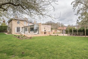 Terrace/patio - The Limes, Benhall (Saxmundham)