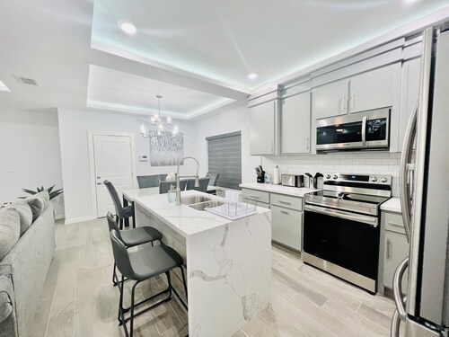 Luxurious 4-bedroom house in the ❤️of McAllen