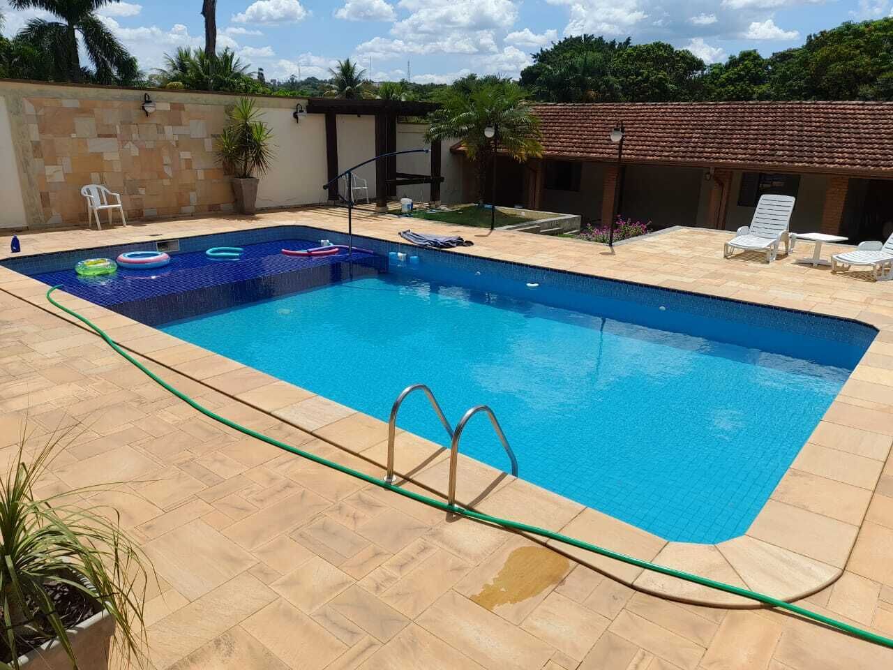 Piscina externa
