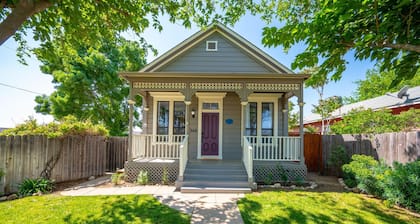 Littlefield 1890 Victorian Retreat