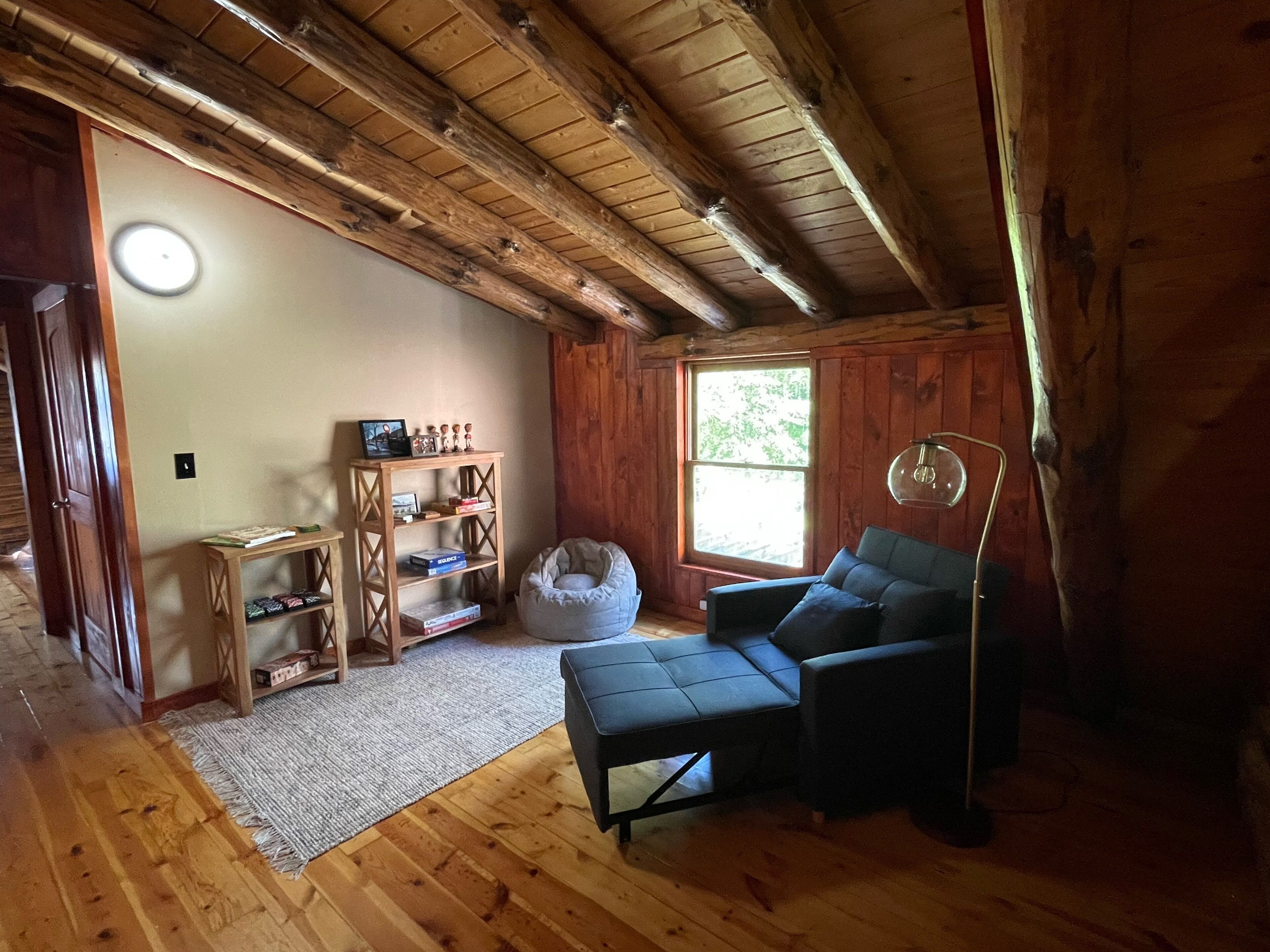 智能电视、壁炉