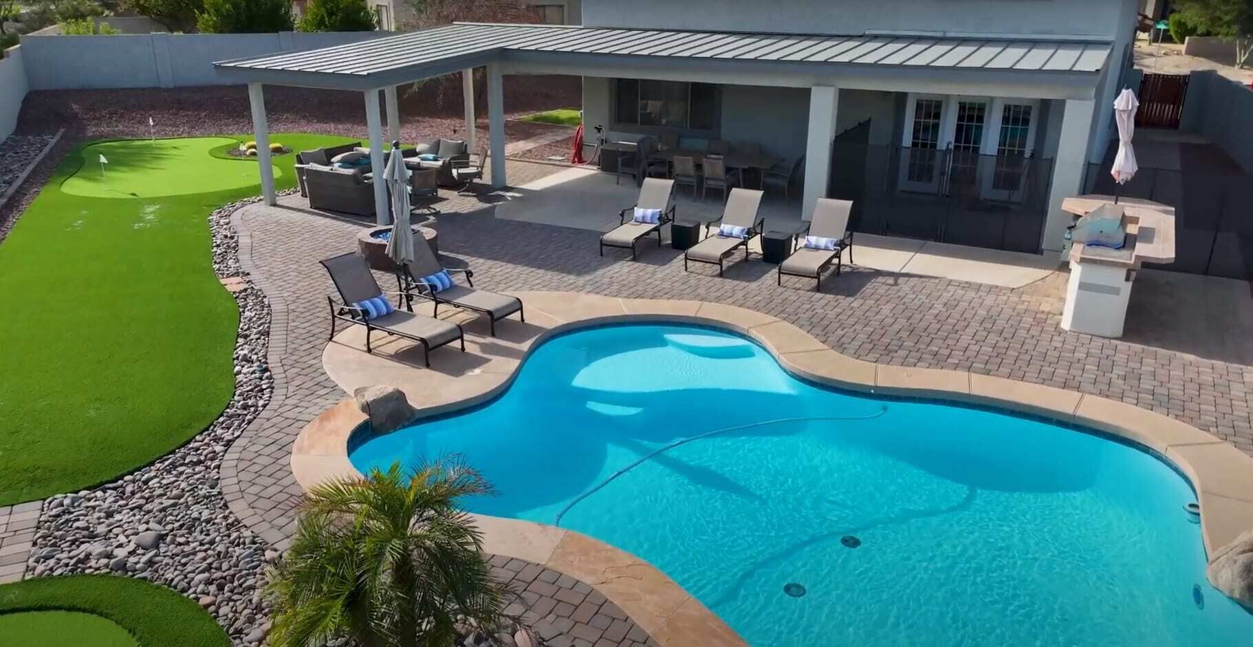 Estrella paradise w/ pool heater, mountain views
