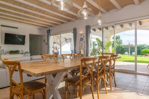 Dining - VILLA BINIMIGI - Spectacular villa with private pool. Free WiFi. (Sant Lluís)