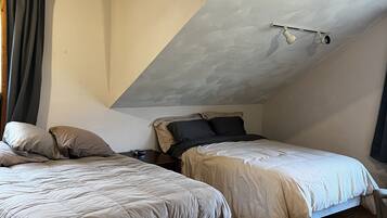 1 Schlafzimmer, Zimmersafe, Reisekinderbett, kostenloses WLAN