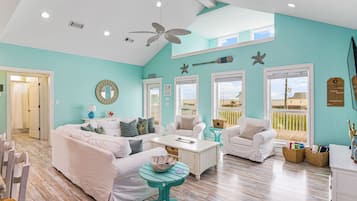 Smart TV, DVD player, table tennis, books