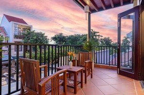 Habitación básica doble | Balcón