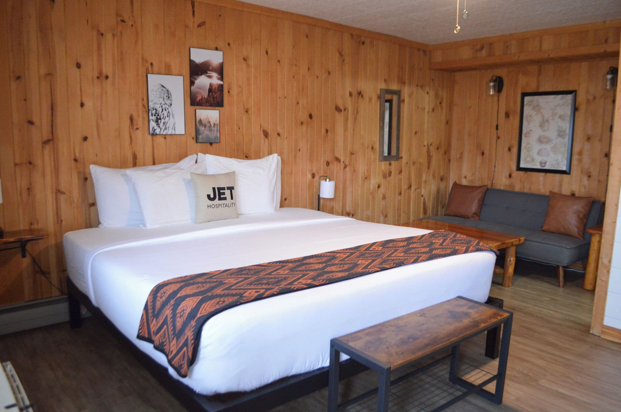 Signature Room | Free WiFi