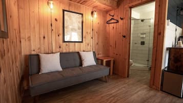 Signature Room | Free WiFi