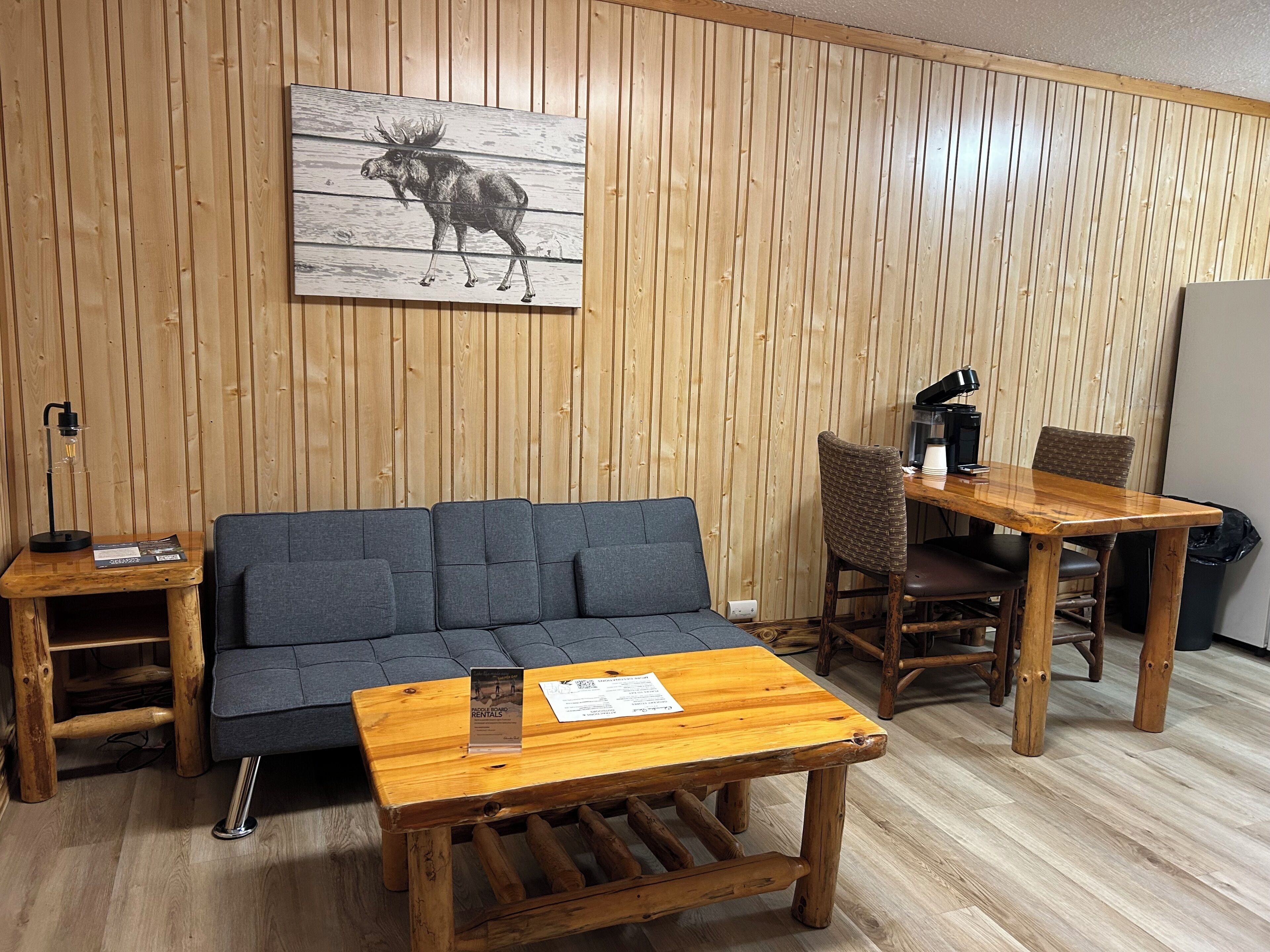 Grand Bungalow | Living area | 50-inch Smart TV with digital channels, TV