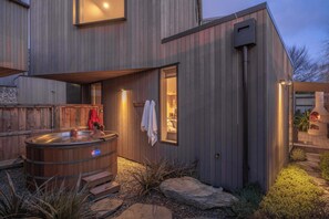 Exterior - Central Queenstown Villa & Spa (Queenstown)