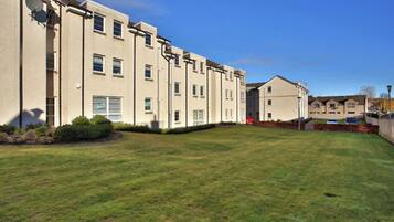 Apartment (3 Bedrooms) | Exterior