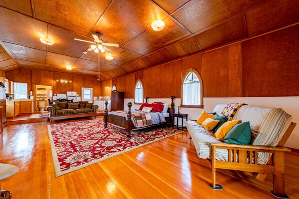 Télévision, cheminée