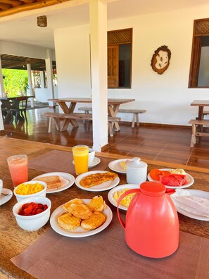 Cafe - Pousada Sunshine Patacho (Porto de Pedras)