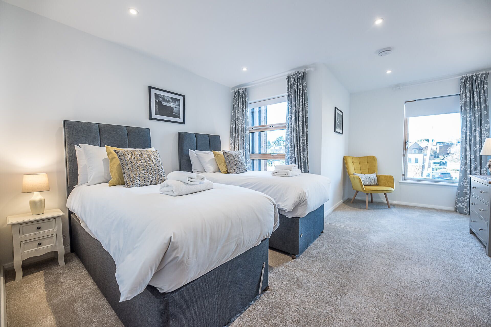 Apartment (2 Bedrooms) | 2 bedrooms, laptop workspace, iron/ironing board, bed sheets