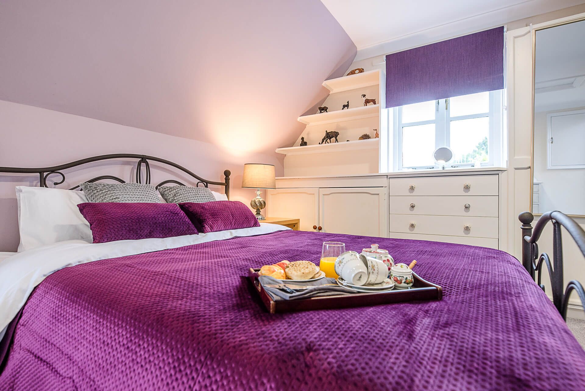 Apartment (1 Bedroom) | 1 bedroom, laptop workspace, bed sheets