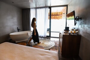 华丽客房, 1 张特大床, 浴缸, 环礁湖景观 | 高档床上用品、羽绒被、Select Comfort 床、免费迷你吧物品