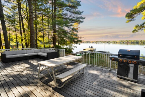 Sunset Point | Kahshe Lake -Private Oasis w/ Full Size Tennis Court & Waterslide