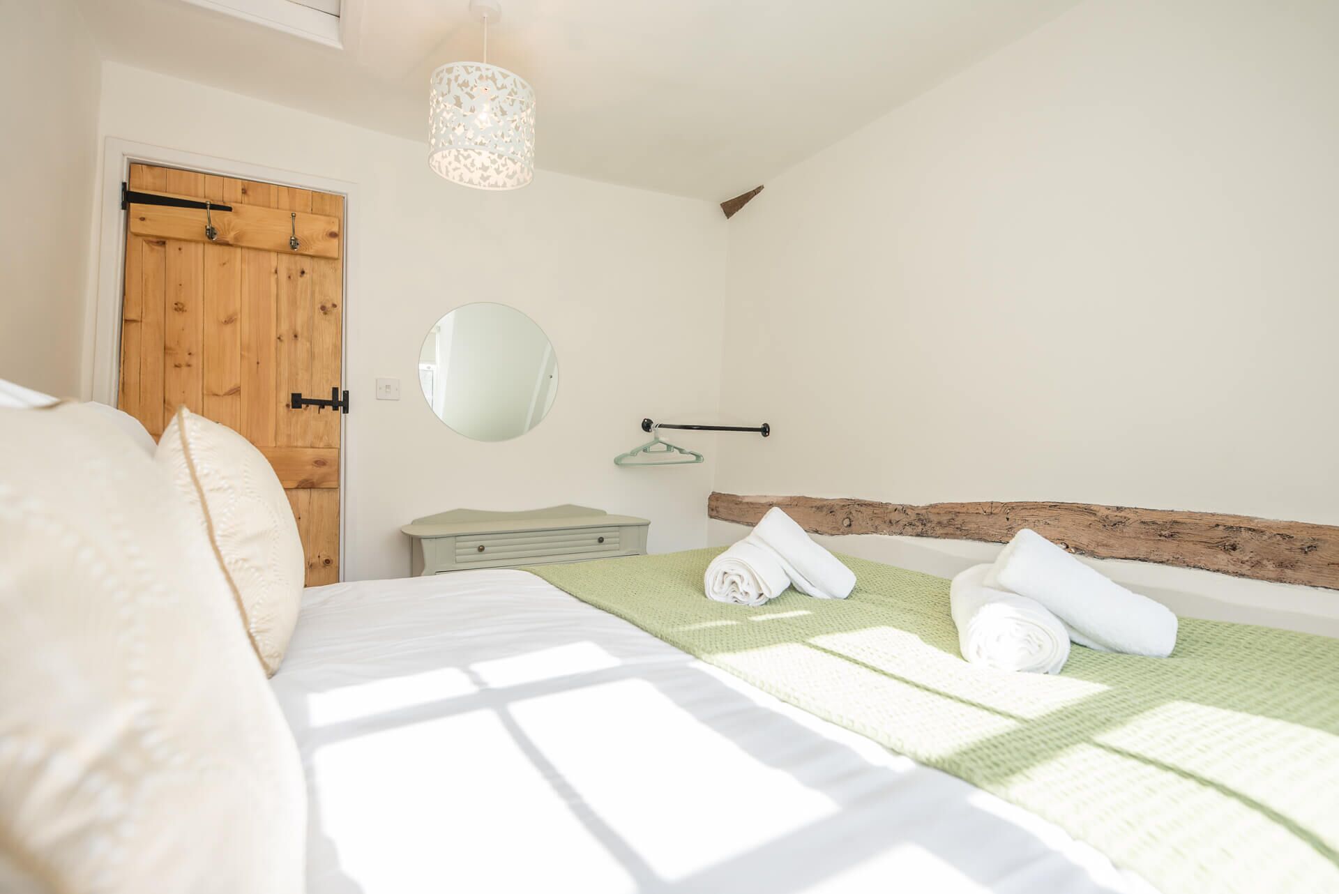 House (2 Bedrooms) | 2 bedrooms, laptop workspace, iron/ironing board, bed sheets