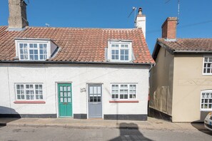Exterior - Candy Cottage, Halesworth (Halesworth)