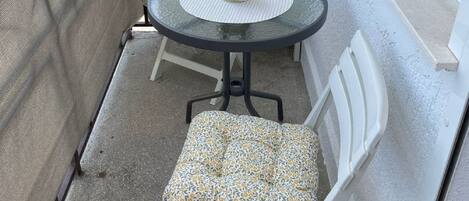 아파트 (One Bedroom Apartment with Balcony an) | 테라스/파티오