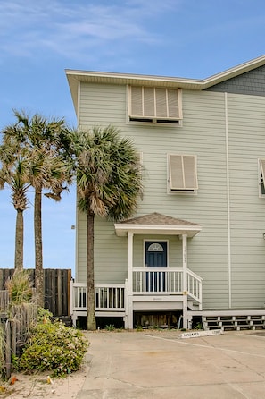 Exterior - Jubela's Beach House by Forehand Rentals (Panama City Beach)