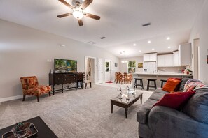 Smart TV, DVD player