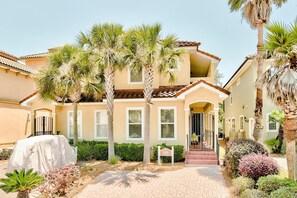 Townhome, 3 Bedrooms | Exterior