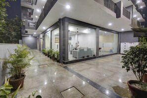 Front of property - Hotel Premier Noida 135 (Noida)