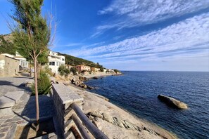 Imagen sin descripción, 3 de 18, botón