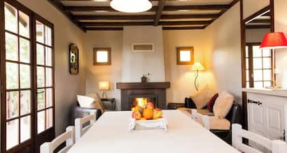 Amboise and Chenonceau: Chalet with wood fire