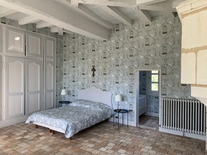 6 Schlafzimmer, kostenloses WLAN, Bettwäsche