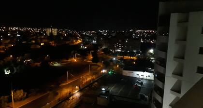 Next to the Thermas dos Laranjais park. Watch the sunrise every day.