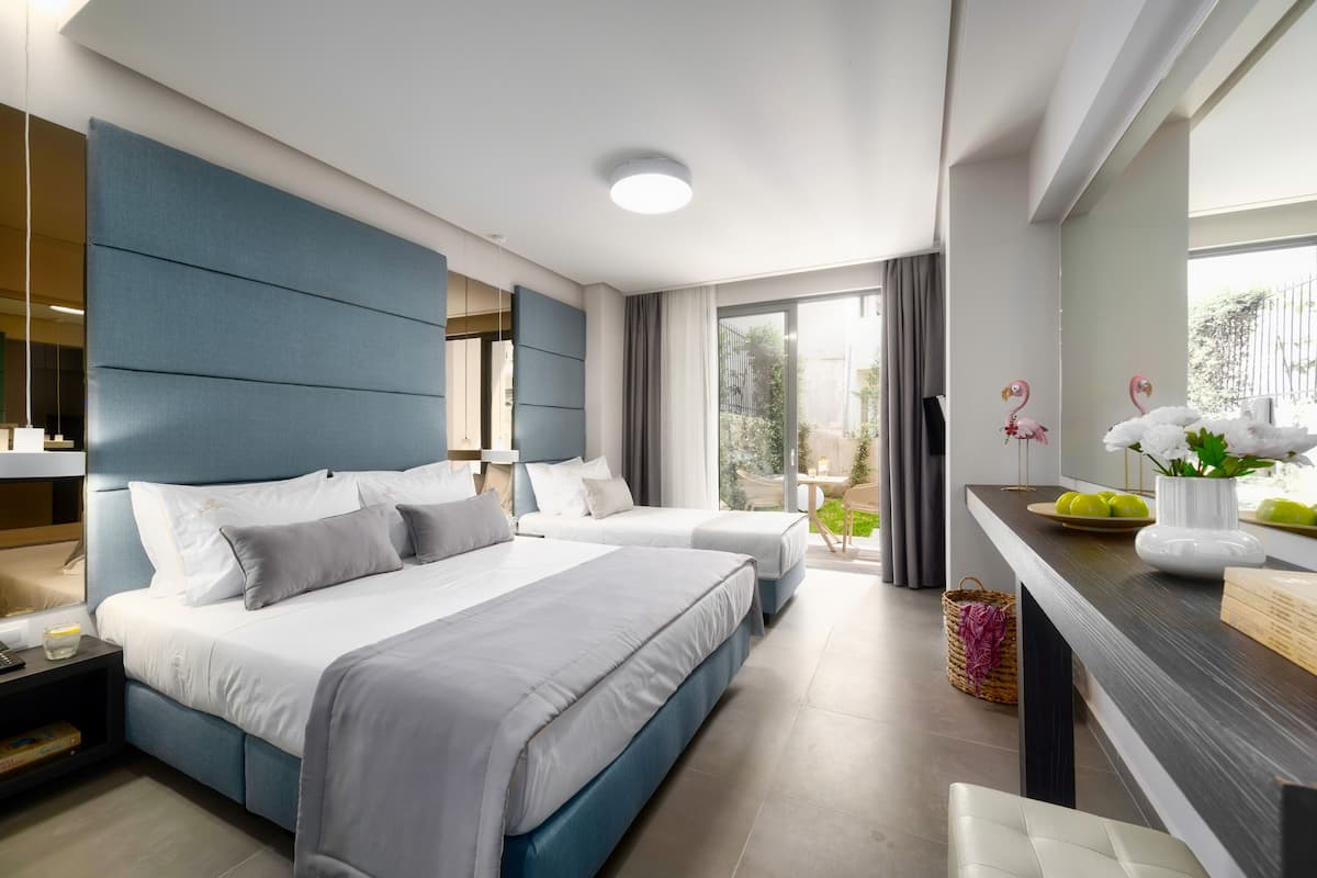 Deluxe Superior Room Ground Floor | 메모리폼 침대, 객실 내 금고, 다리미/다리미판, 무료 WiFi