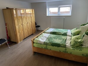 1 bedroom, iron/ironing board, free WiFi, bed sheets - Vacation apartment in the countryside (Lebach Landsweiler)