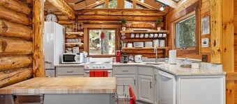 Chic, updated log cabin nestled in the pine trees of Sprucewold!