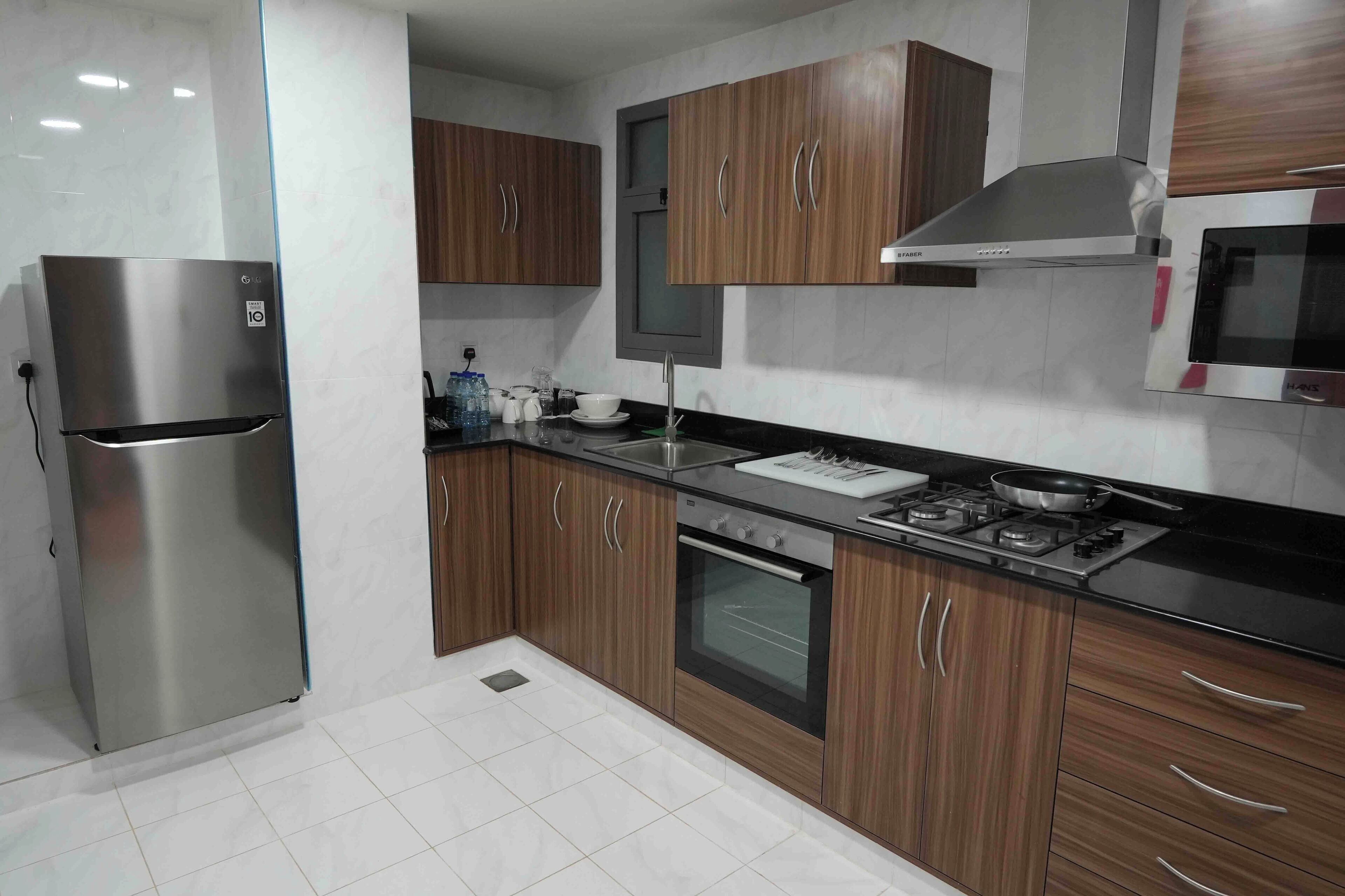 executive suite | private kitchen | electric kettle