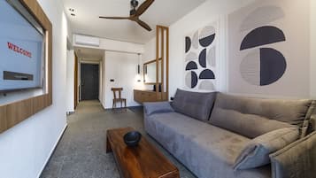 1 bedroom, in-room safe, soundproofing, bed sheets