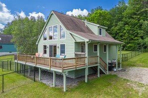 Exterior - Vernon Street Chalet | 3 Bed, 3 Bath (Bethel)