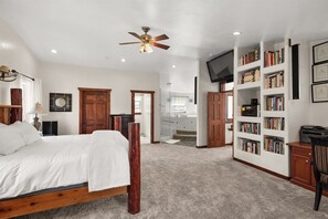 5 bedrooms, WiFi