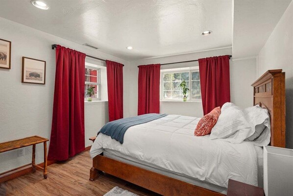 5 bedrooms, WiFi
