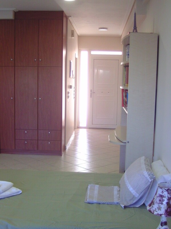 Apartment | 1 bedroom, free WiFi, bed sheets